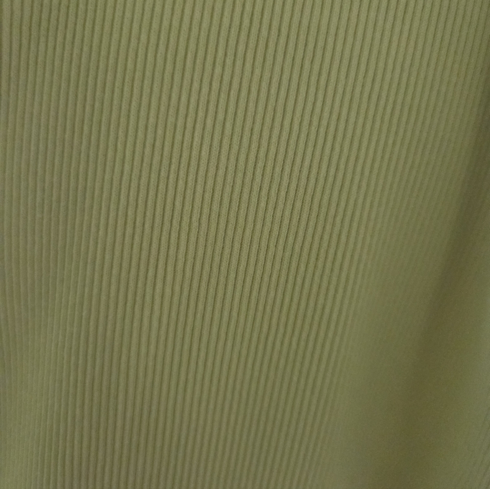 Button Tank - Picture 6 of 13